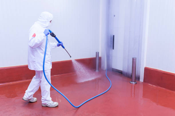 Best Animal Enclosure Cleaning  in North Platte, NE